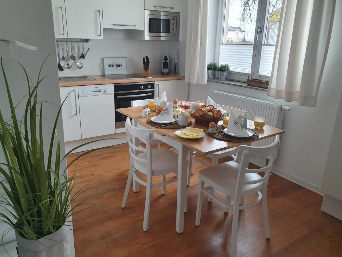 Das Appartement Inselliebe Ruegen Inkl Sauna Und 3H Taeglich Eintritt Ahoi Schwimmbad Sellin  外观 照片