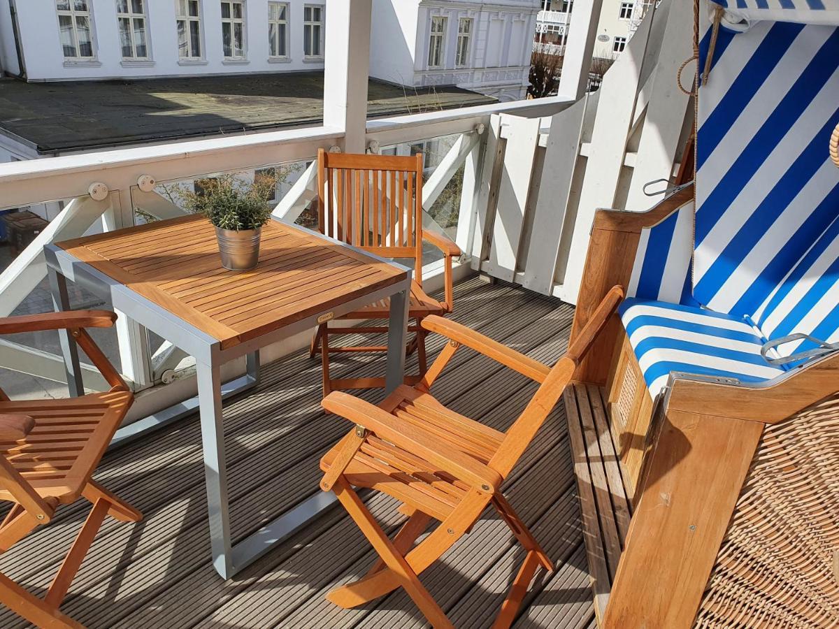 Das Appartement Inselliebe Ruegen Inkl Sauna Und 3H Taeglich Eintritt Ahoi Schwimmbad Sellin  外观 照片