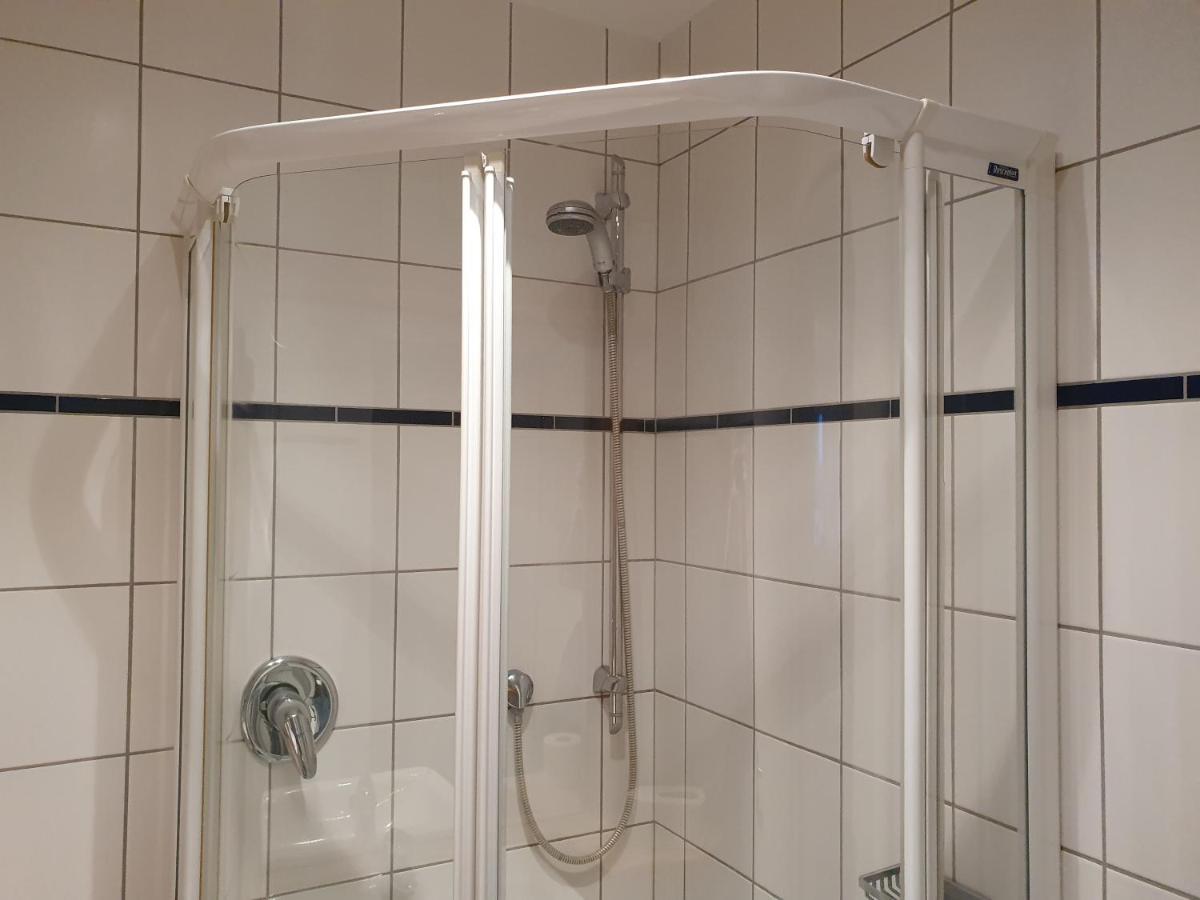 Das Appartement Inselliebe Ruegen Inkl Sauna Und 3H Taeglich Eintritt Ahoi Schwimmbad Sellin  外观 照片